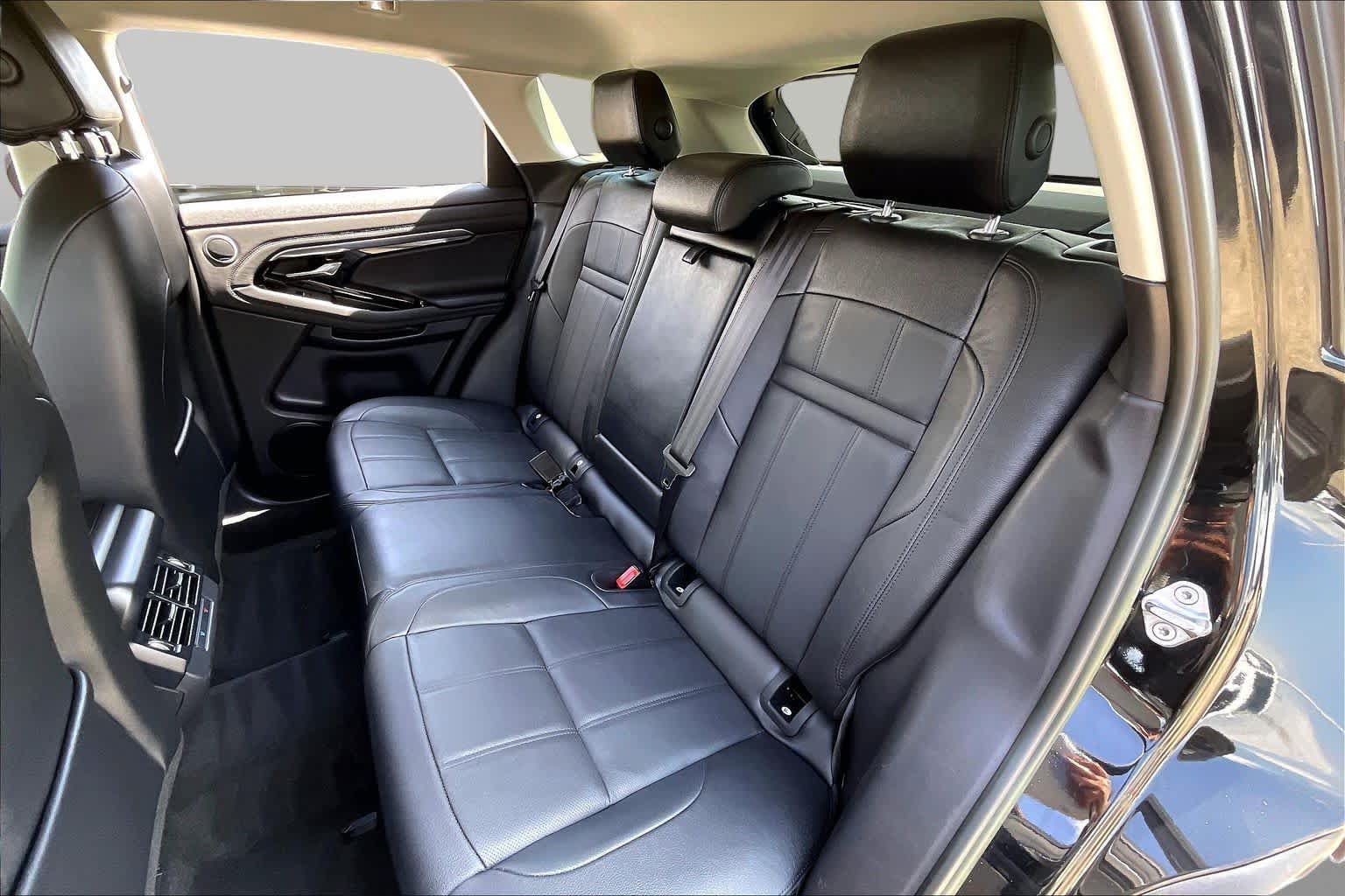 Used 2023 Land Rover Range Rover Evoque SE AWD/4WD image 19