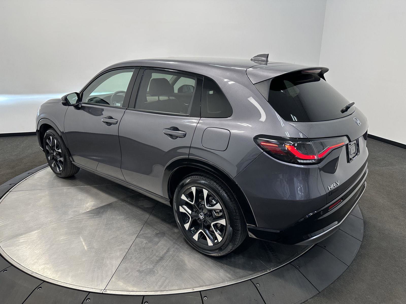 Certified 2026 Honda HR-V EX-L image 5
