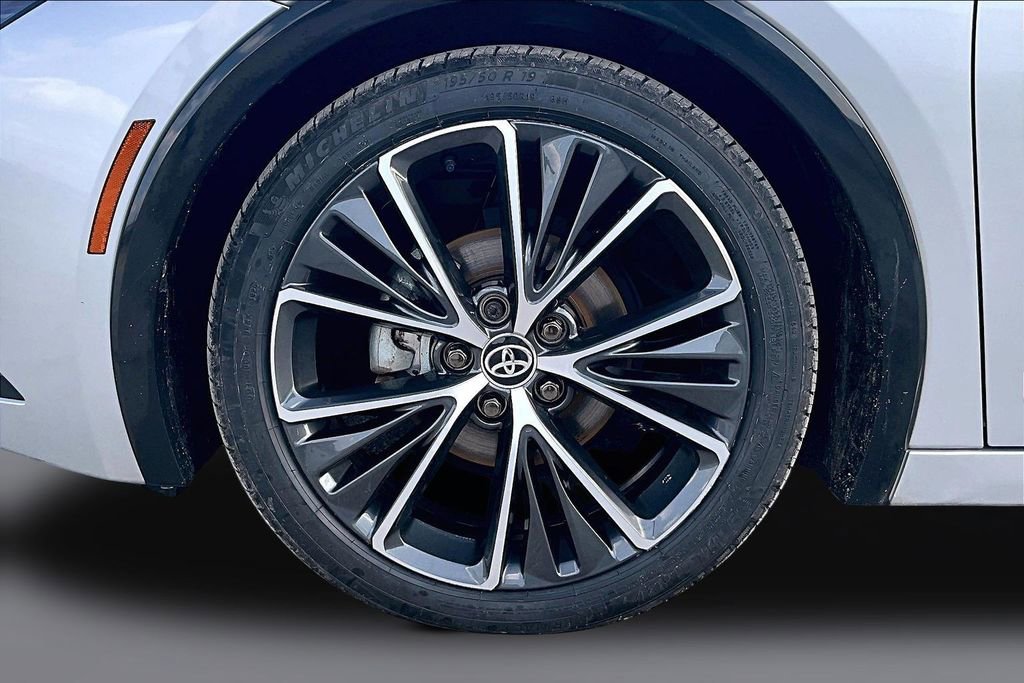 Used 2023 Toyota Prius XLE image 33