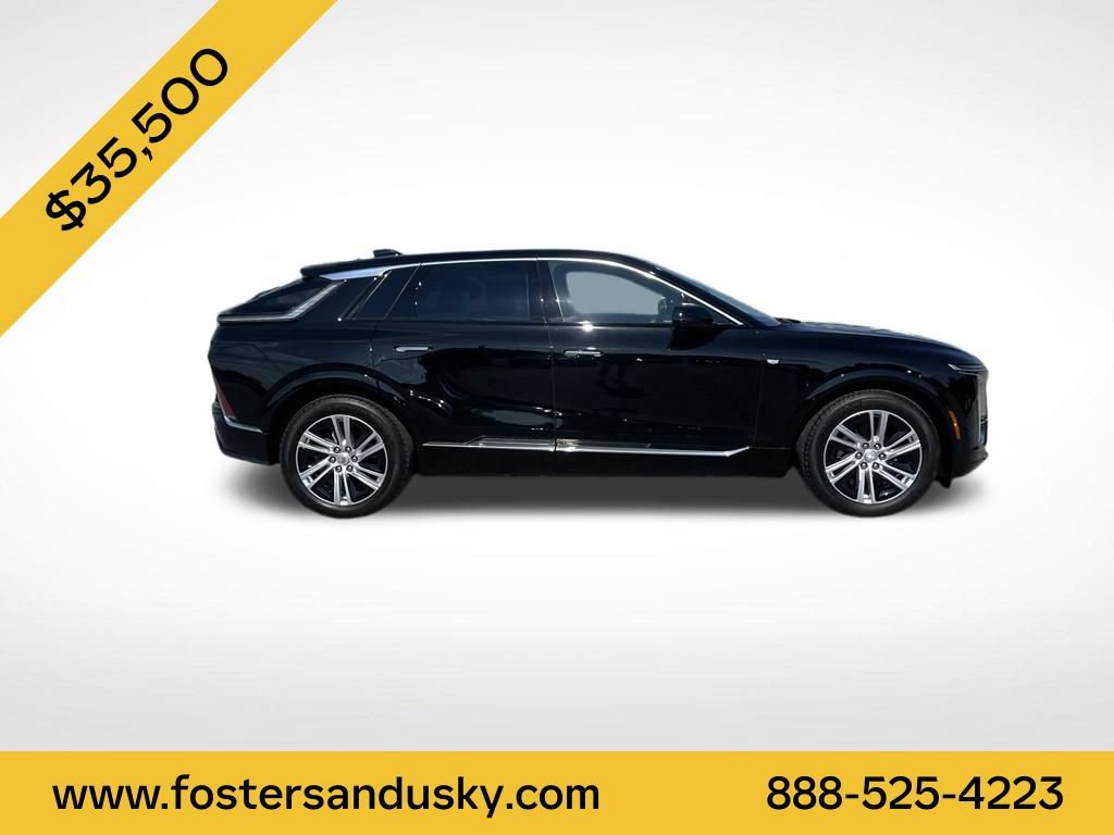 Certified 2024 Cadillac Lyriq Tech AWD/4WD image 6