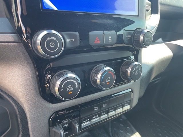 New 2026 RAM 3500 Tradesman image 17