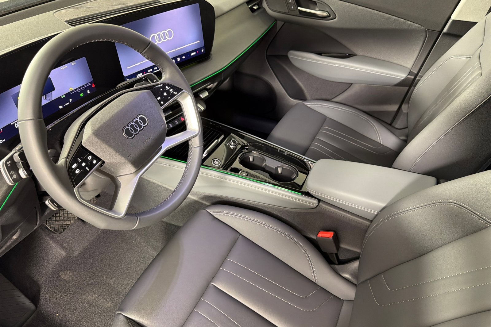 New 2026 Audi Q3 quattro 2.0T AWD/4WD image 9