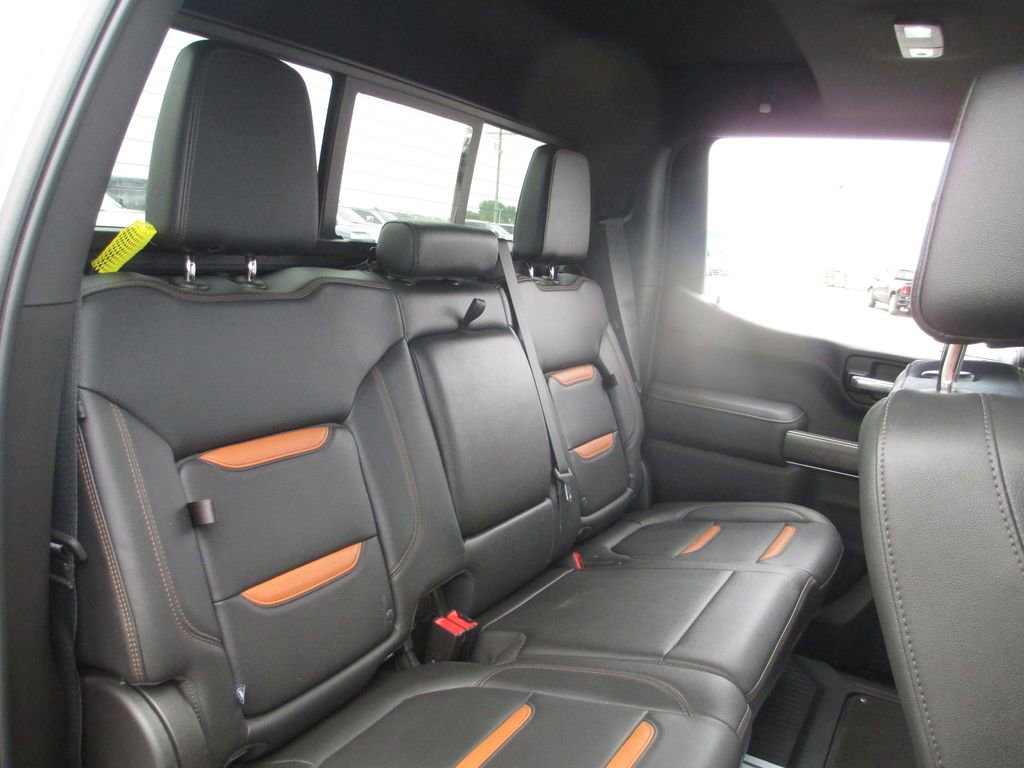 Used 2021 GMC Sierra 1500 AT4 w/ AT4 Premium Package AWD/4WD image 29