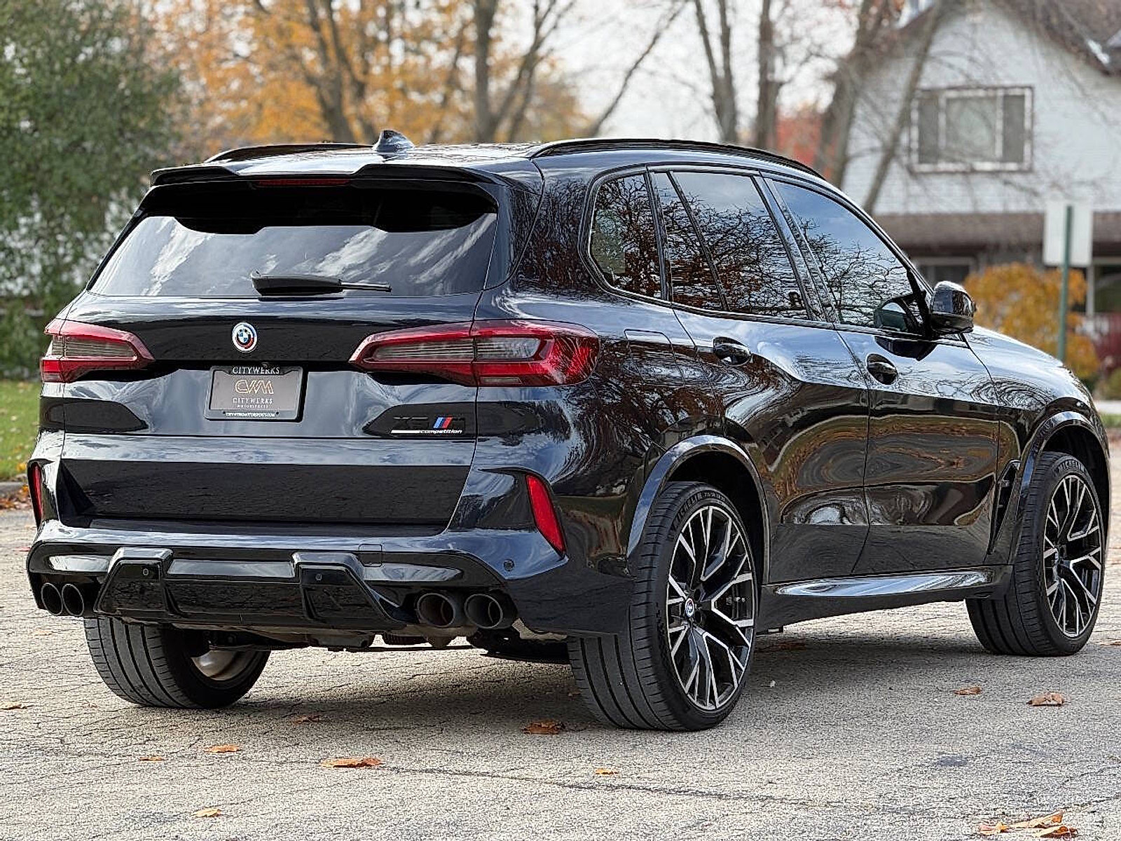 Used 2022 BMW X5 M w/ Competition Package 2 image 7