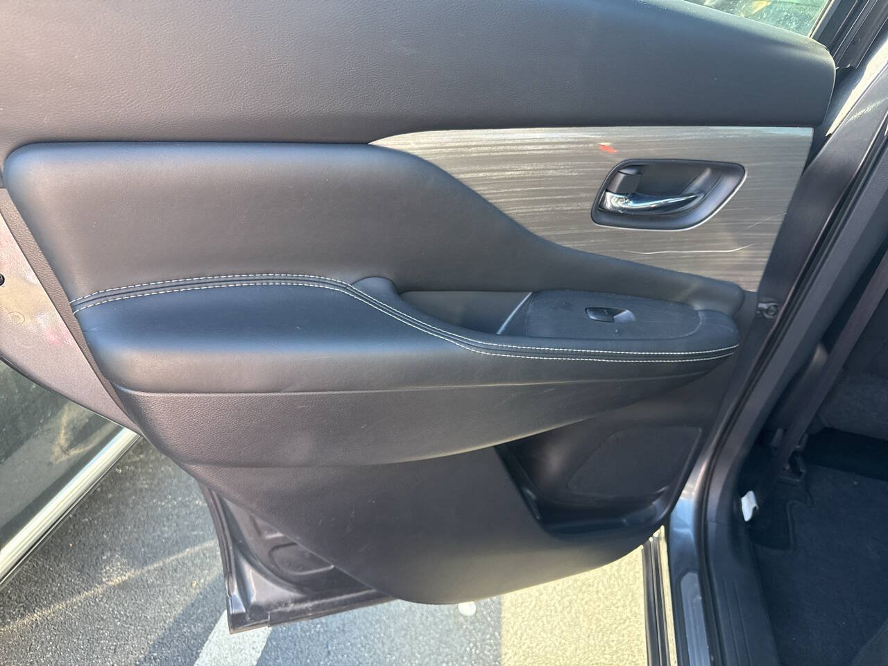 Used 2017 Nissan Murano SV AWD/4WD image 20