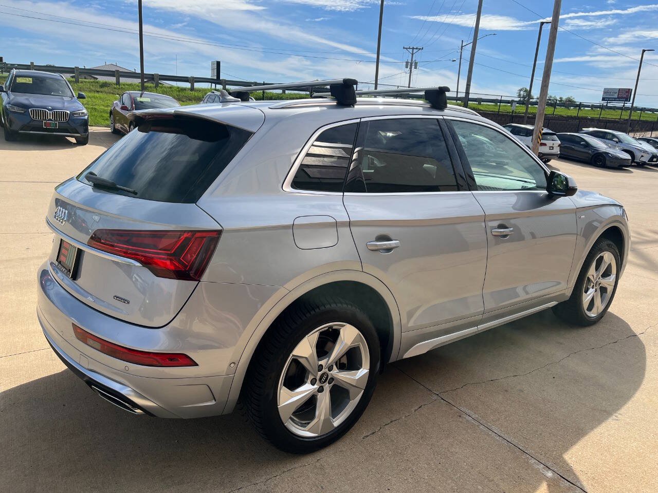 Used 2022 Audi Q5 2.0T Prestige w/ Prestige Package AWD/4WD image 5