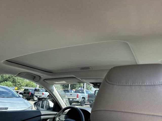 Used 2024 Honda Accord EX image 13