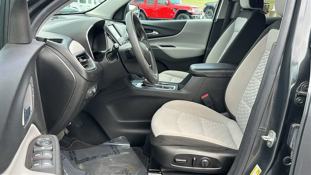 Used 2021 Chevrolet Equinox LT AWD/4WD image 13