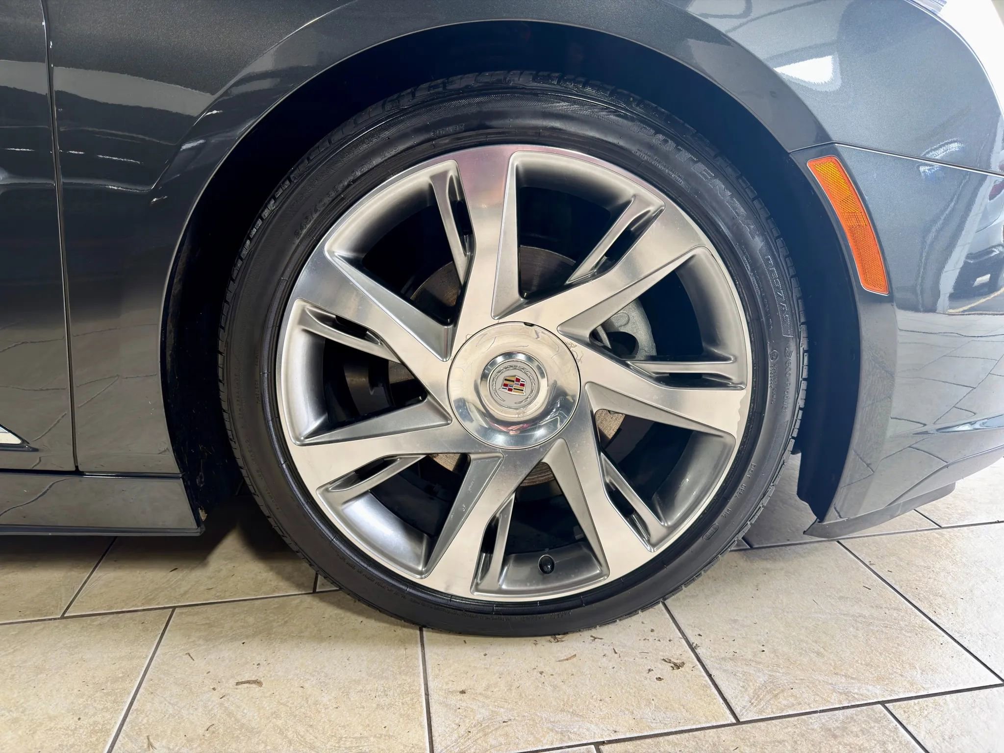 Used 2014 Cadillac ELR w/ Luxury Package image 34