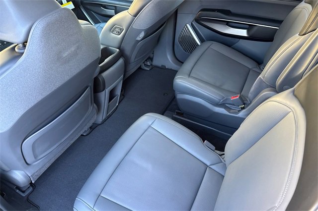 Certified 2024 Kia EV9 Light Long Range image 15