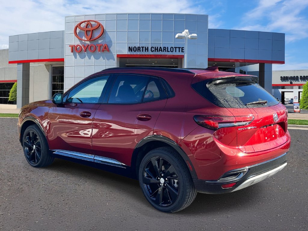 Used 2021 Buick Envision Essence w/ Technology Package I FWD image 6