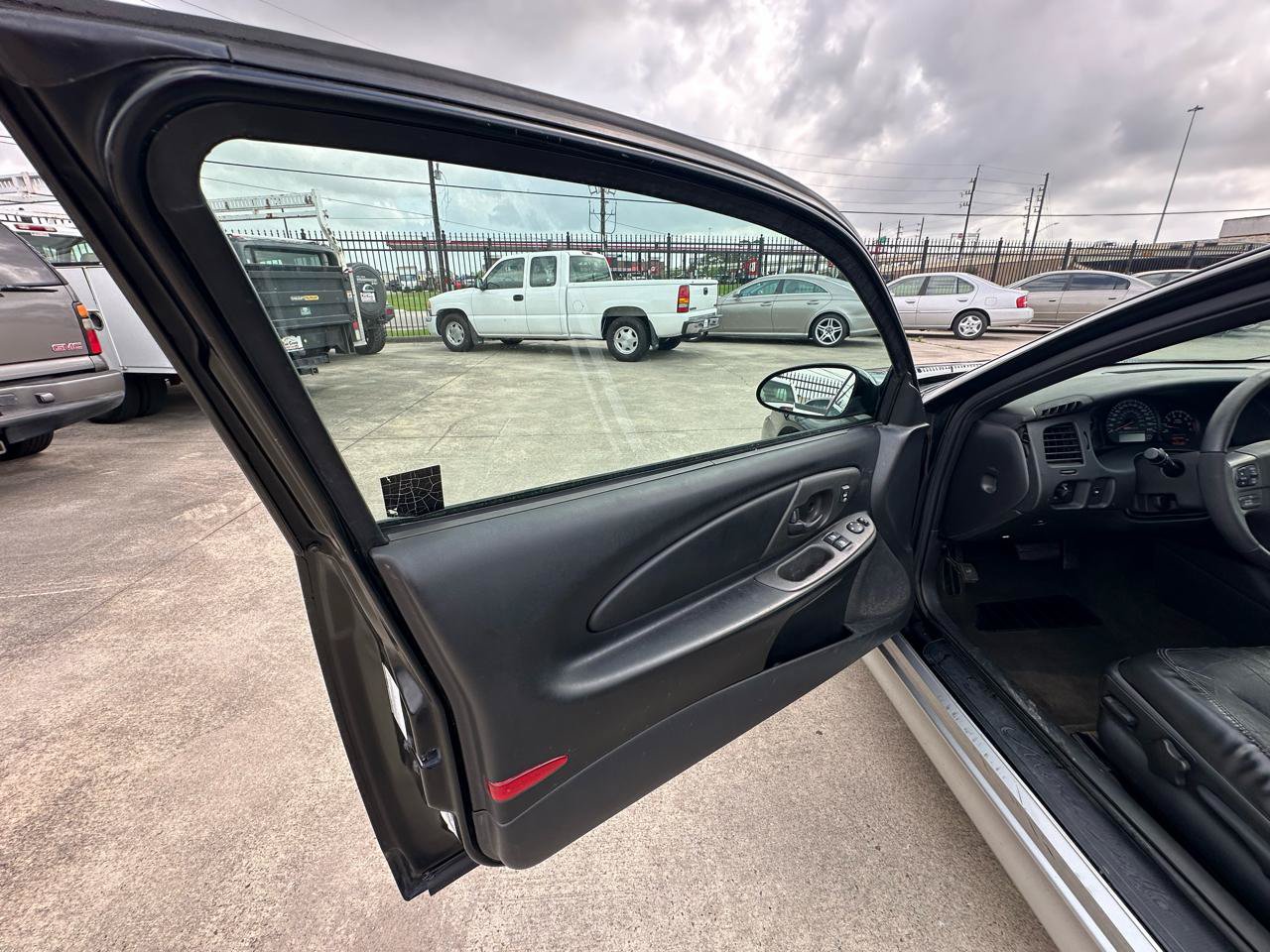 Used 2005 Chevrolet Monte Carlo SS w/ Preferred Equipment Group FWD image 28