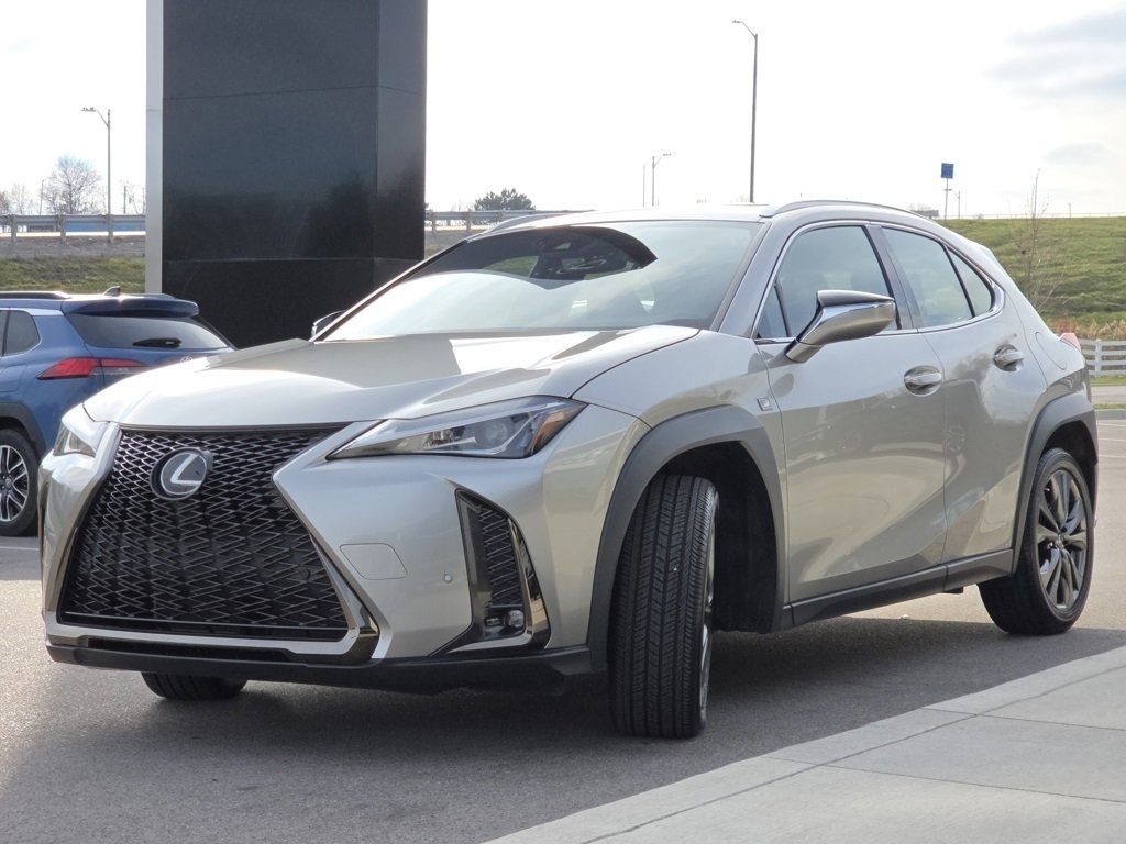 Used 2019 Lexus UX 200 F Sport image 22
