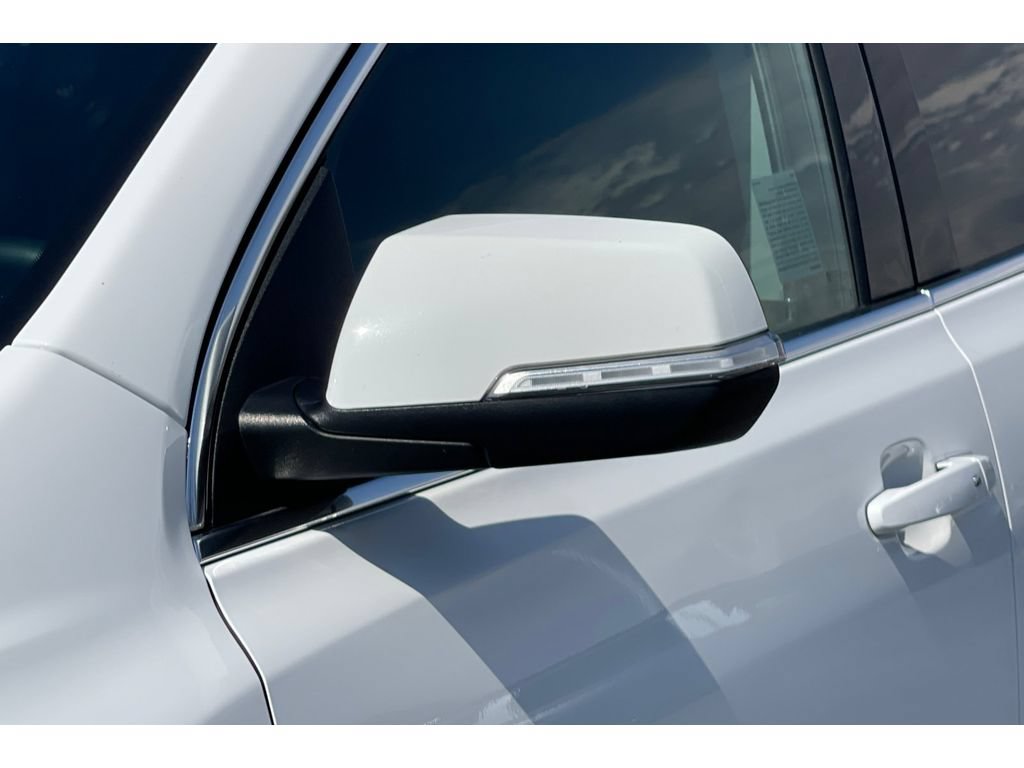 Used 2023 GMC Acadia SLT AWD/4WD image 53