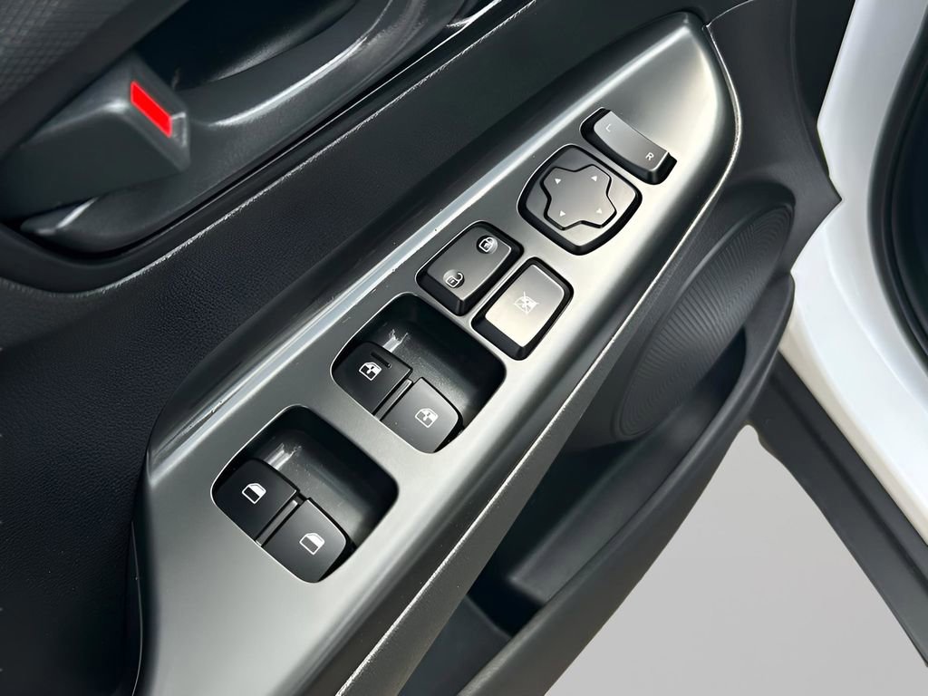 Used 2023 Hyundai Kona SEL w/ Cargo Package image 12