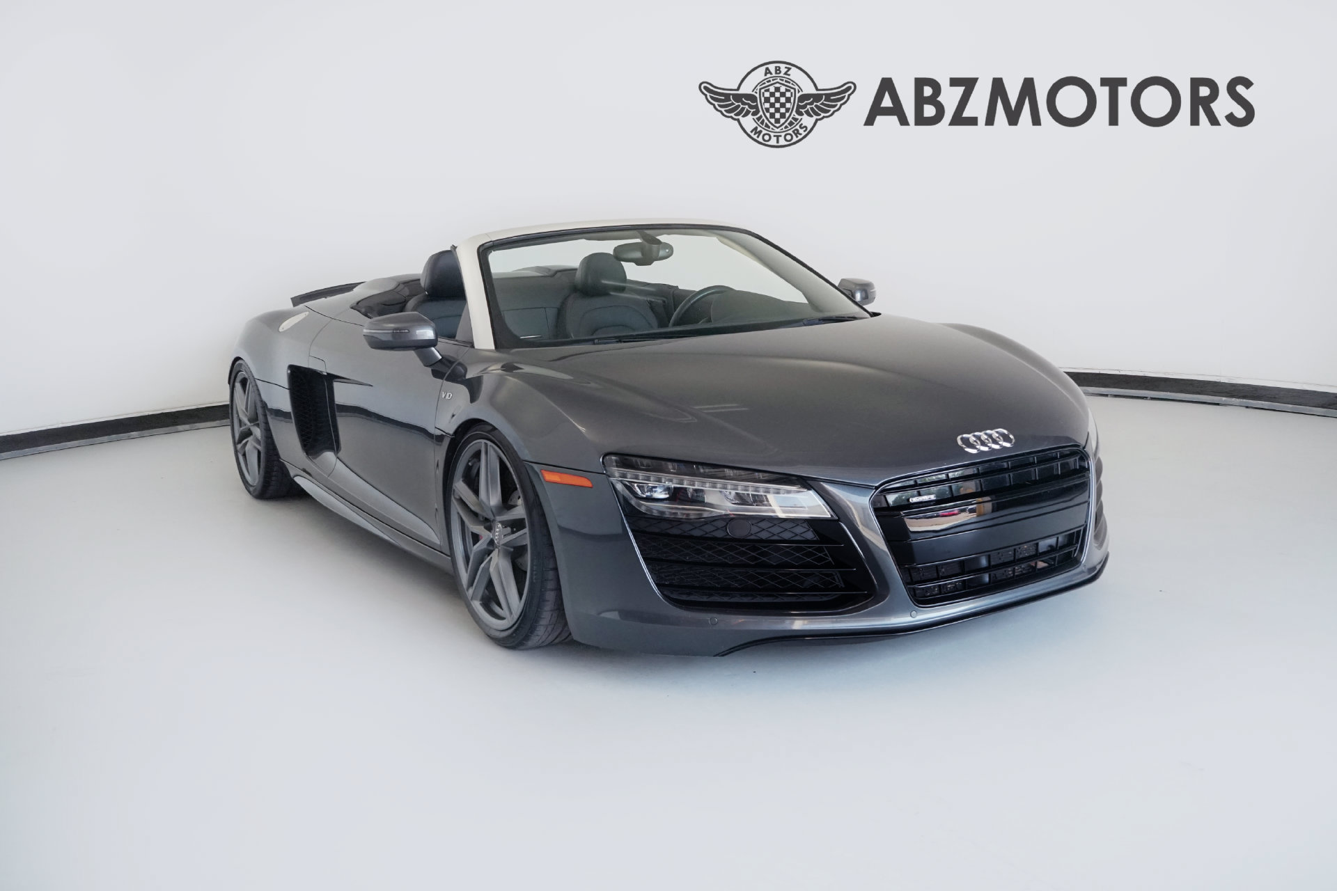 Used 2015 Audi R8 V10 AWD/4WD image 1