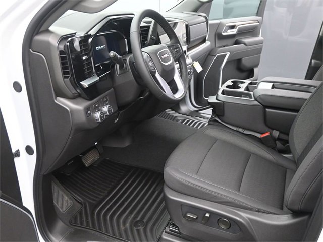New 2026 GMC Sierra 1500 Elevation image 9