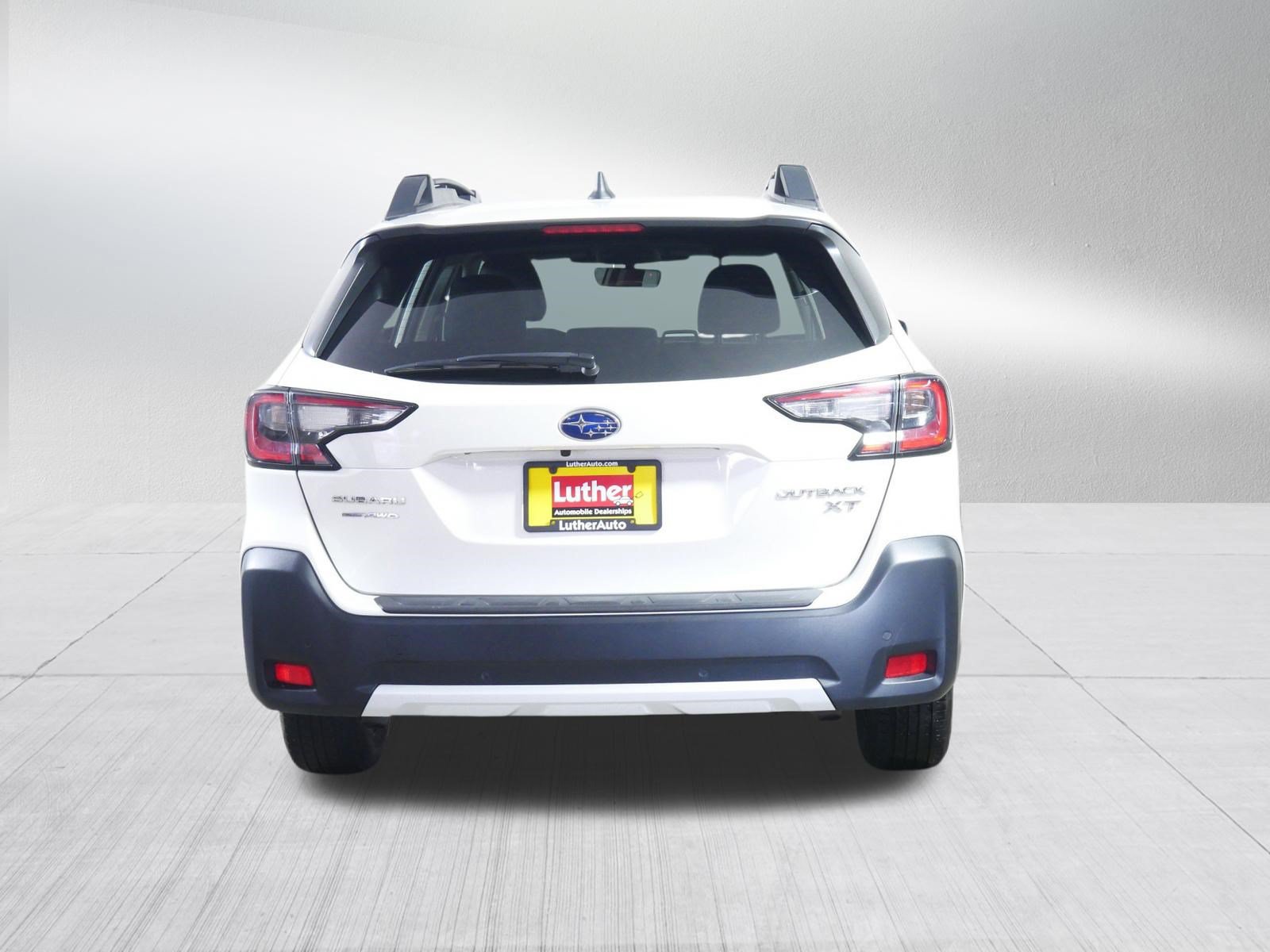 Used 2023 Subaru Outback Limited XT AWD/4WD image 6
