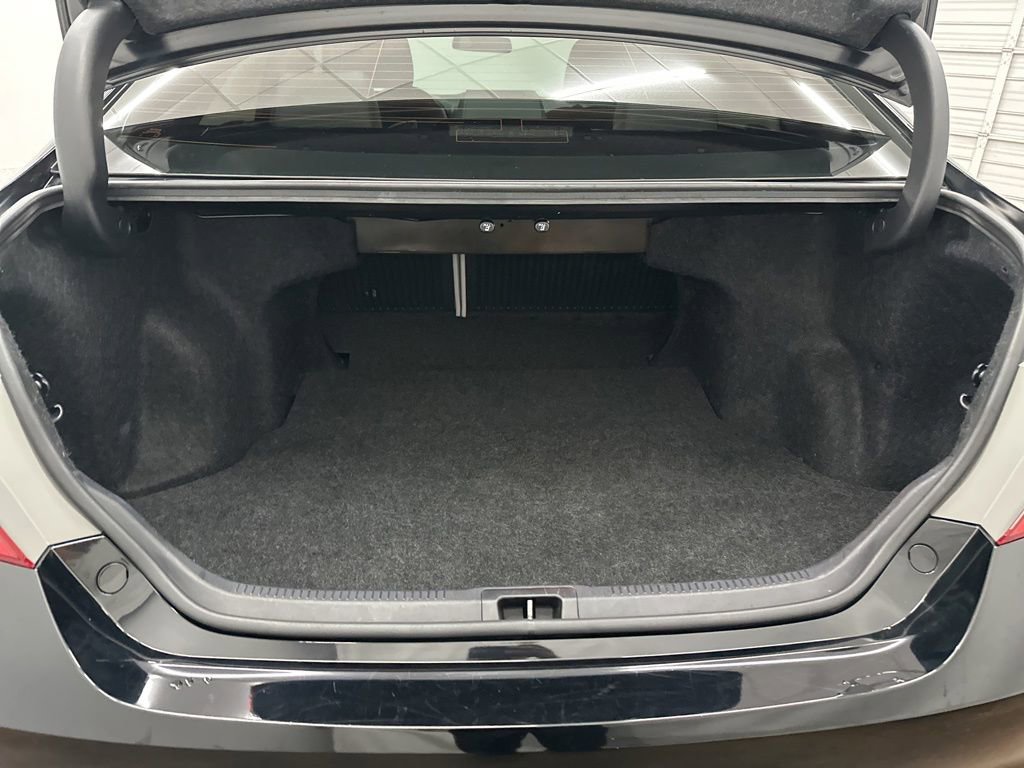 Used 2015 Toyota Camry XLE FWD image 24