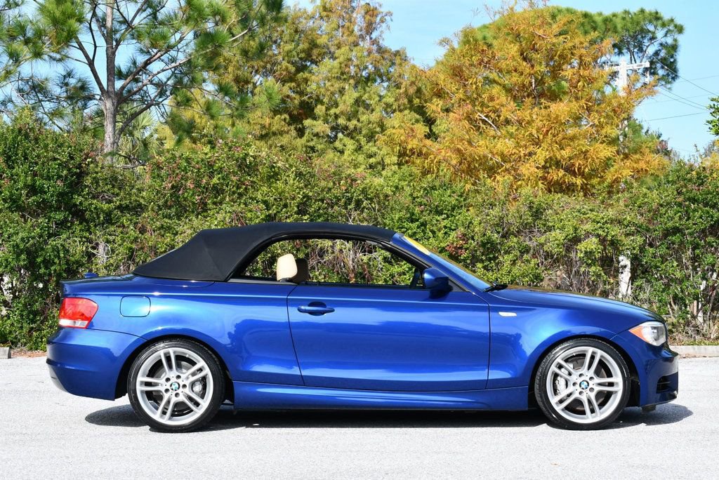 Used 2013 BMW 135i Convertible image 43