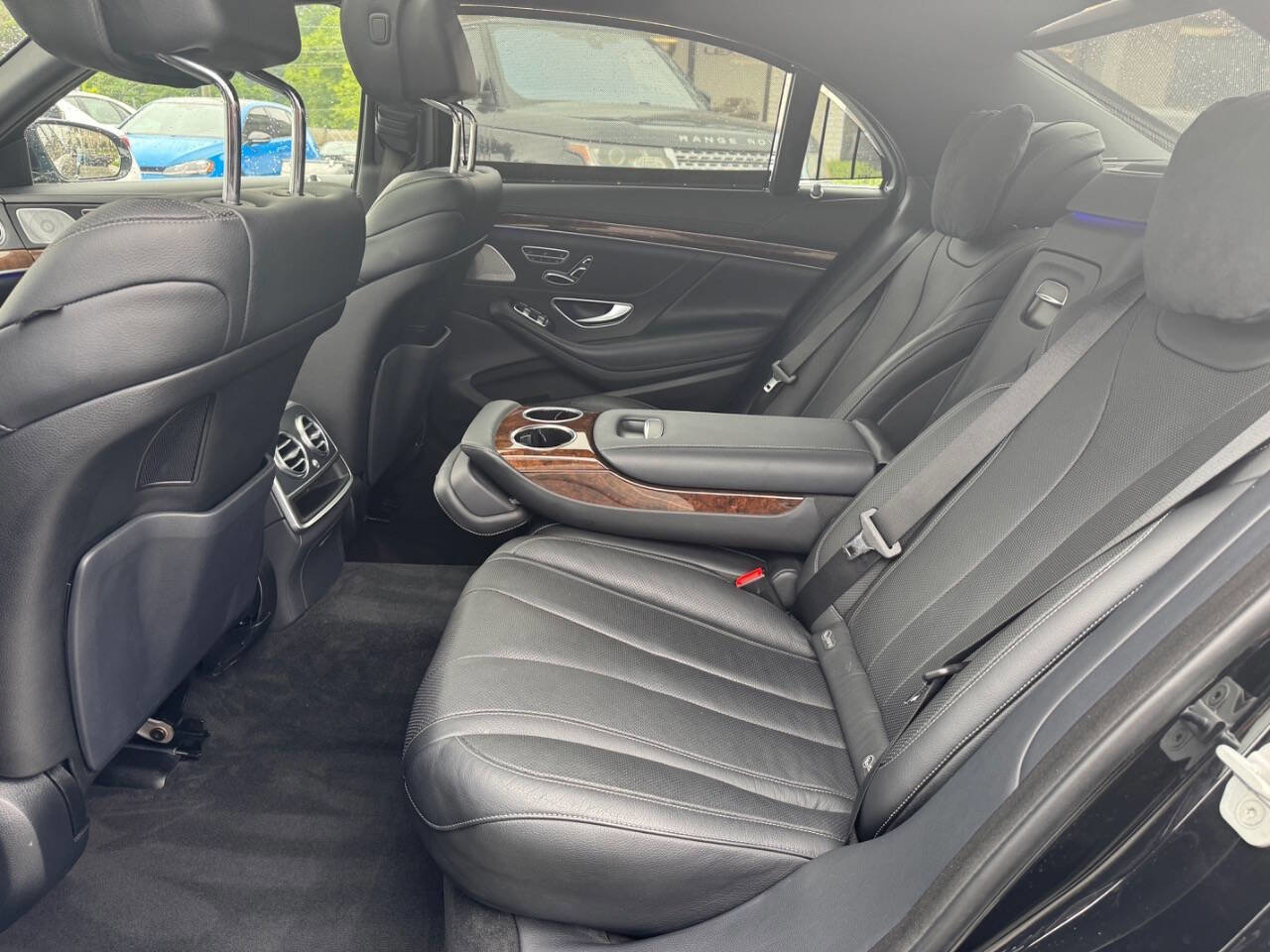 Used 2017 Mercedes-Benz S 550 4MATIC Sedan image 16