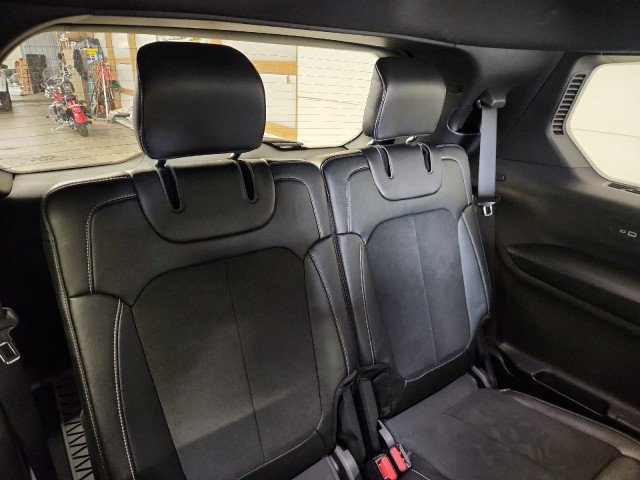 Used 2023 Jeep Grand Cherokee L Laredo image 14