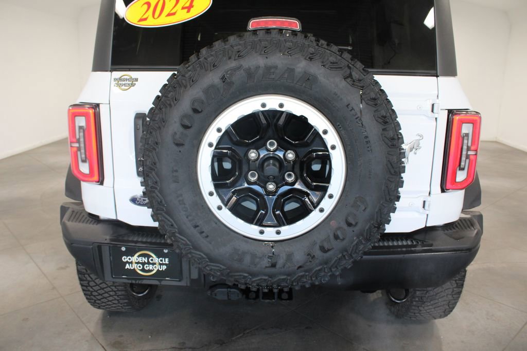Used 2024 Ford Bronco Badlands image 58