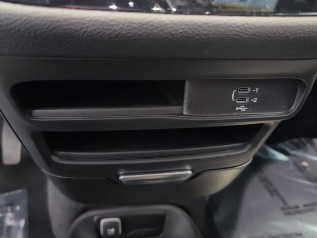 New 2026 Chrysler Pacifica Select image 21