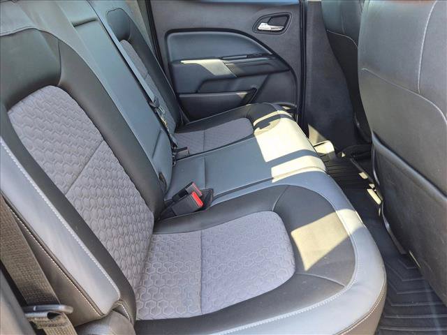Used 2016 Chevrolet Colorado Z71 AWD/4WD image 18