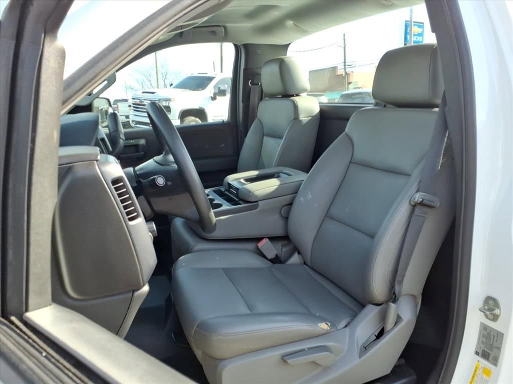 Used 2018 Chevrolet Silverado 1500 W/T image 9