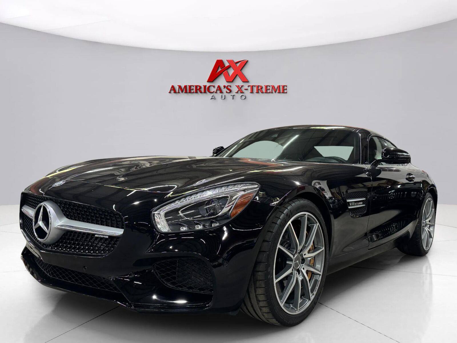 Used 2016 Mercedes-Benz AMG GT S image 2