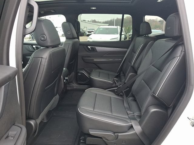 New 2026 Buick Enclave Sport Touring w/ Power Package AWD/4WD image 11