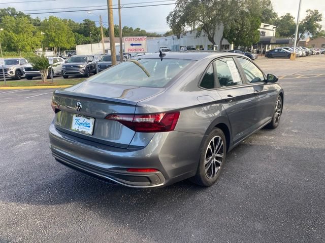 Used 2023 Volkswagen Jetta Sport FWD image 6