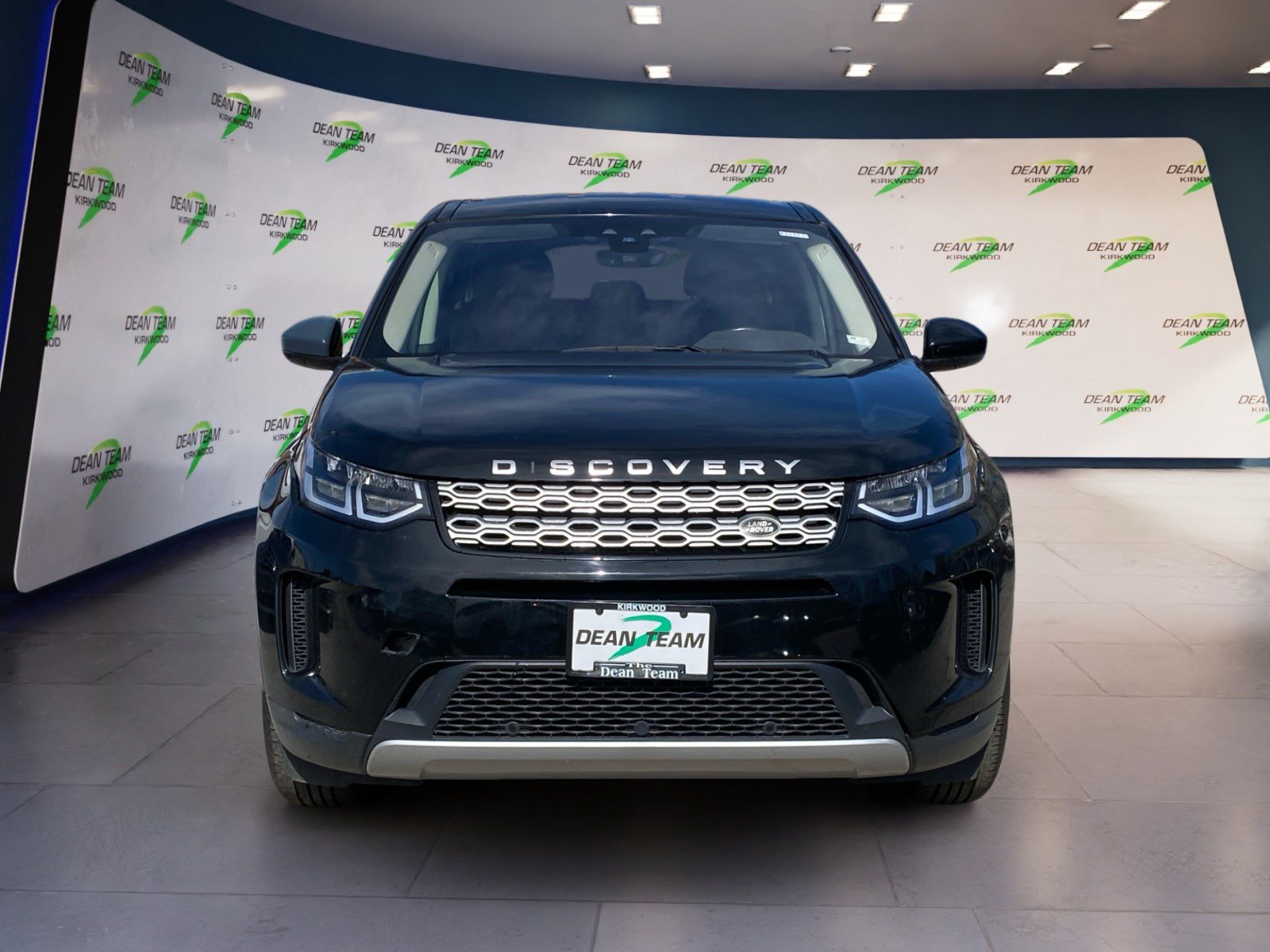 Used 2020 Land Rover Discovery Sport AWD/4WD image 2