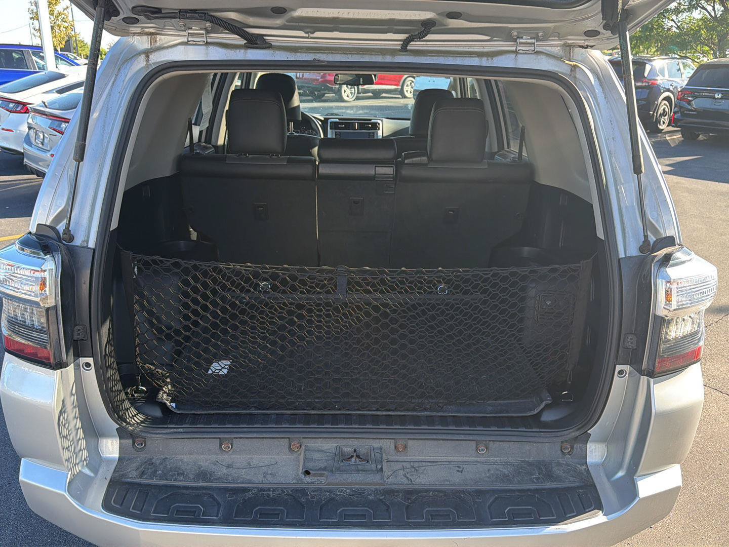 Used 2021 Toyota 4Runner SR5 Premium w/ Moonroof Package AWD/4WD image 10