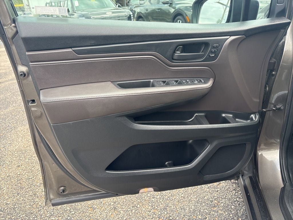Used 2018 Honda Odyssey EX-L image 14