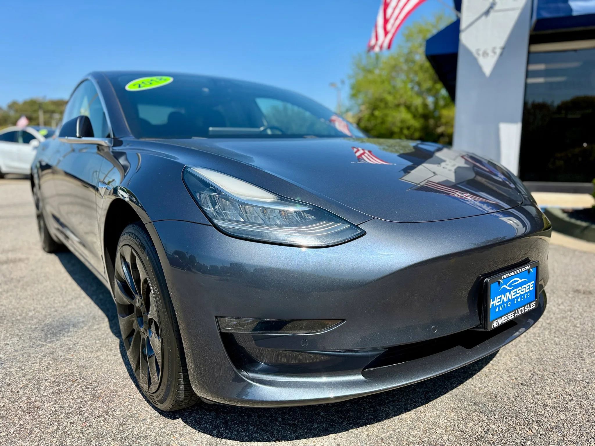 Used 2018 Tesla Model 3 Long Range image 8