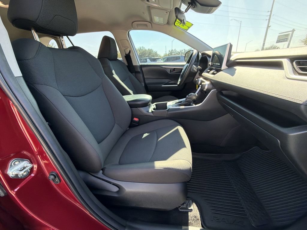 Used 2023 Toyota RAV4 LE image 30