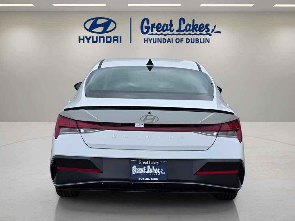 New 2026 Hyundai Elantra SEL Sport Premium FWD image 4