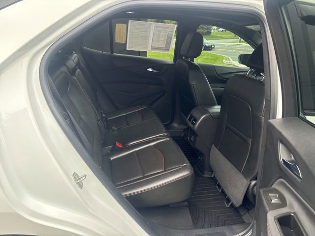 Used 2023 Chevrolet Equinox RS w/ RS Leather Package AWD/4WD image 15