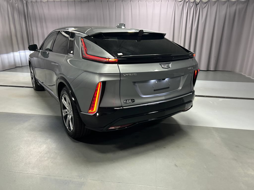 Used 2024 Cadillac Lyriq Tech AWD/4WD image 5