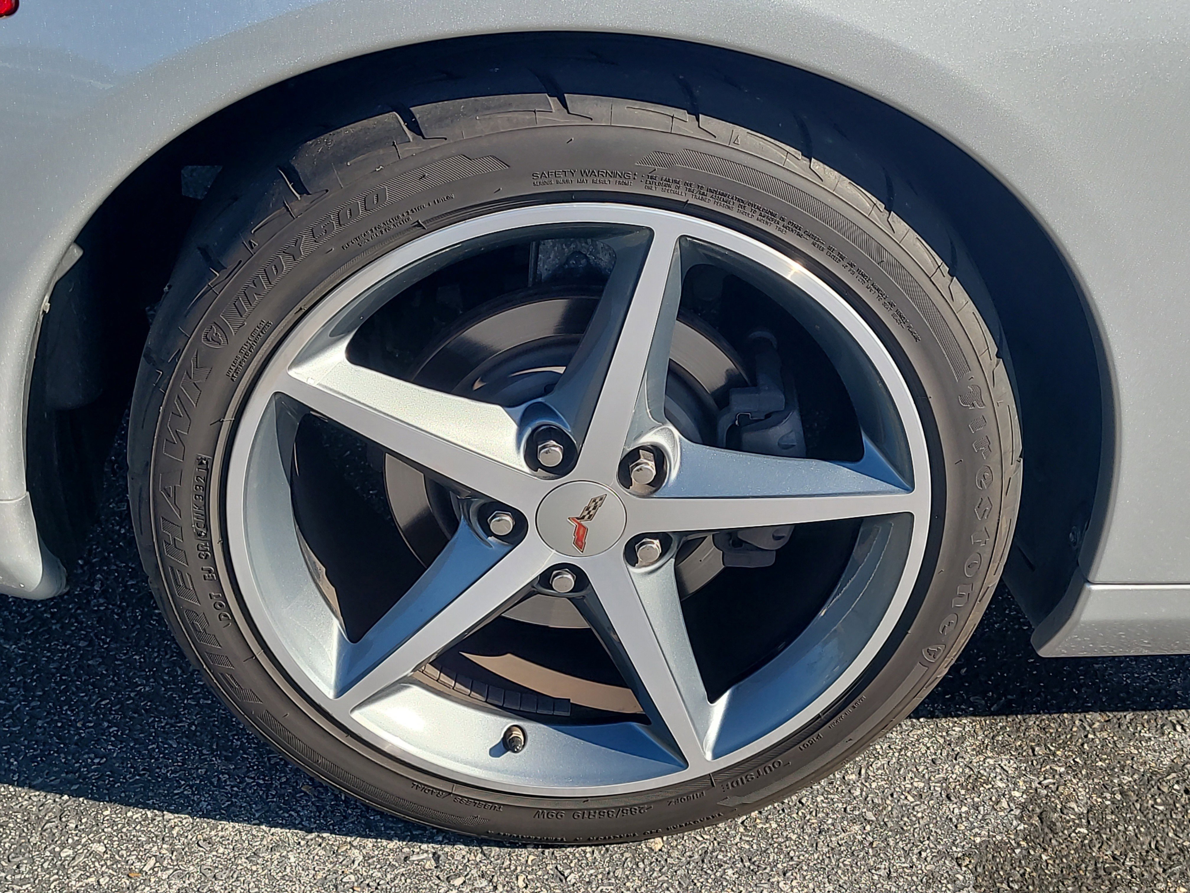 Used 2011 Chevrolet Corvette Coupe w/ Preferred Equipment Group RWD image 9