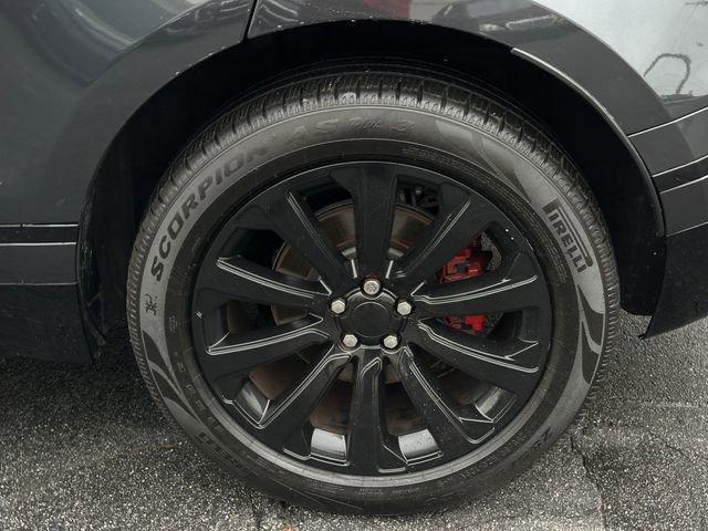 Used 2018 Land Rover Range Rover Velar R-Dynamic SE image 11