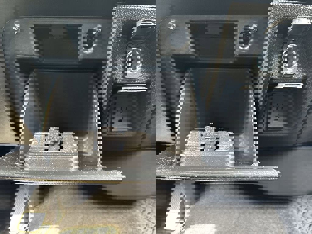 Used 2018 Chevrolet Silverado 3500 LT image 25