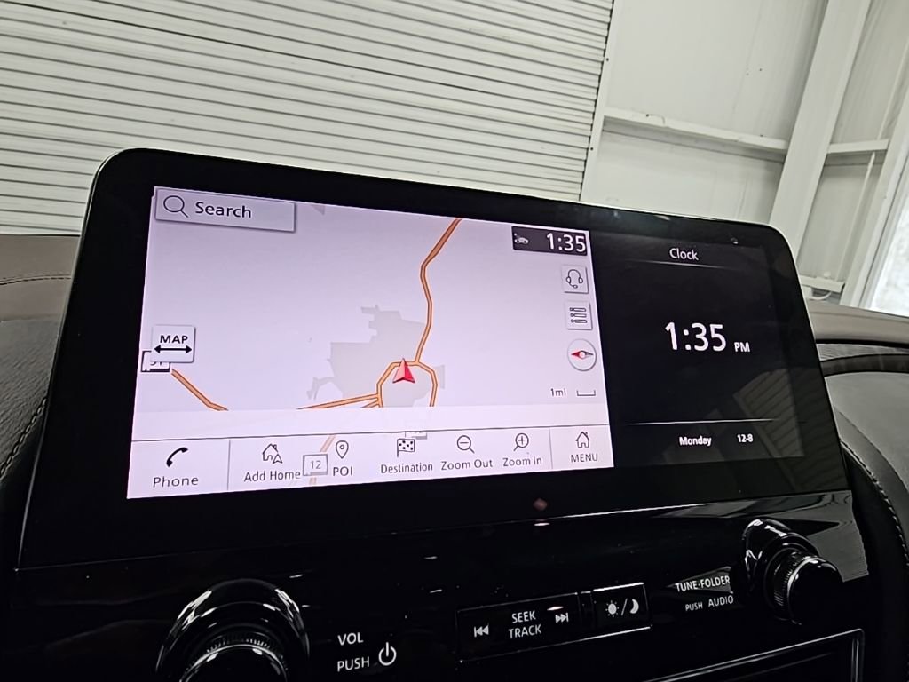 Used 2023 Nissan Armada Platinum w/ Captain's Chairs Package image 16