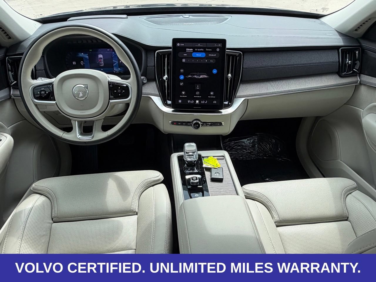 Certified 2026 Volvo XC90 B6 Ultra AWD/4WD image 11