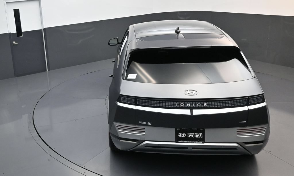 Certified 2024 Hyundai Ioniq 5 Limited AWD/4WD image 18