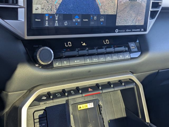 Used 2023 Toyota Tundra Limited image 28