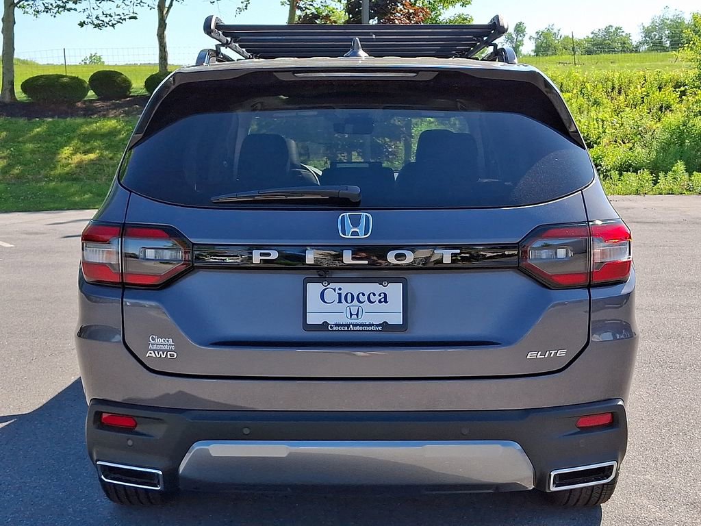 Used 2026 Honda Pilot Elite image 8