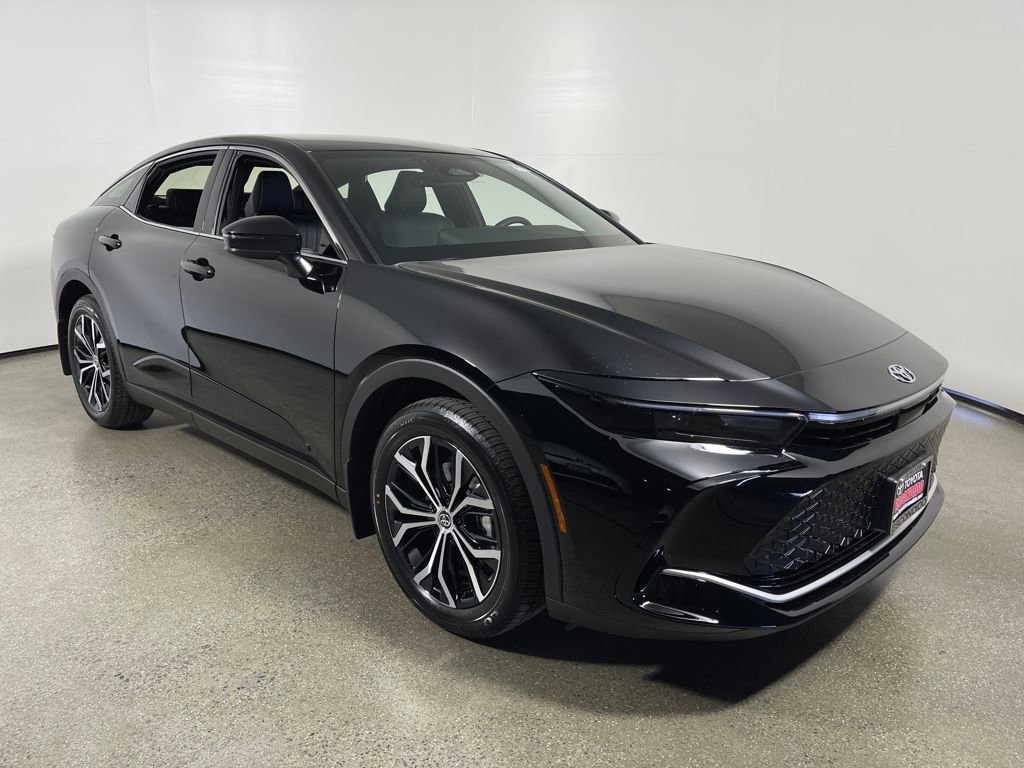 New 2026 Toyota Crown XLE 360° Tour